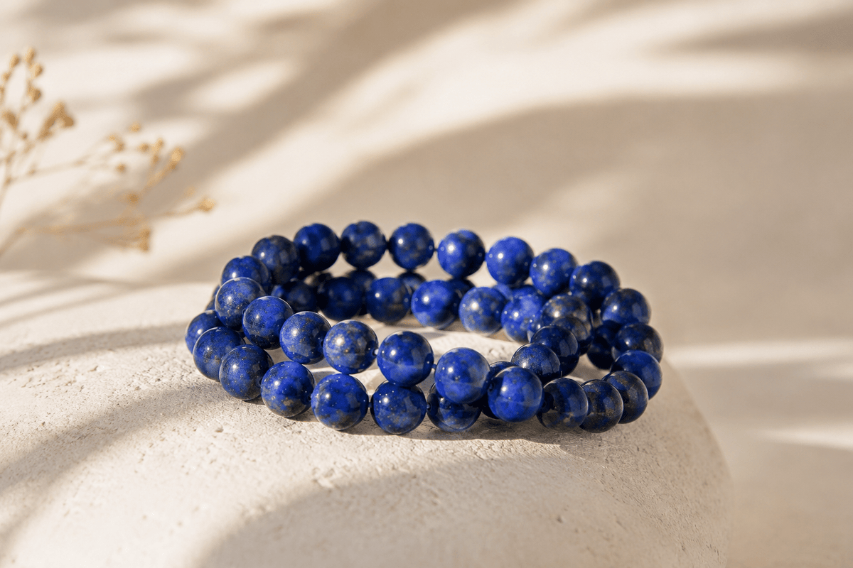 Lapis-lazuli, pierre de naissance du mois de septembre - Ovie Bijoux