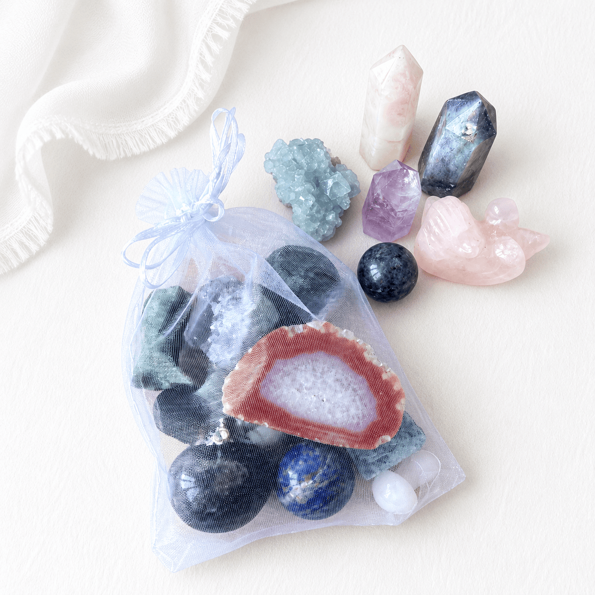 Sac surprise de pierres fines naturelles Ovie Bijoux